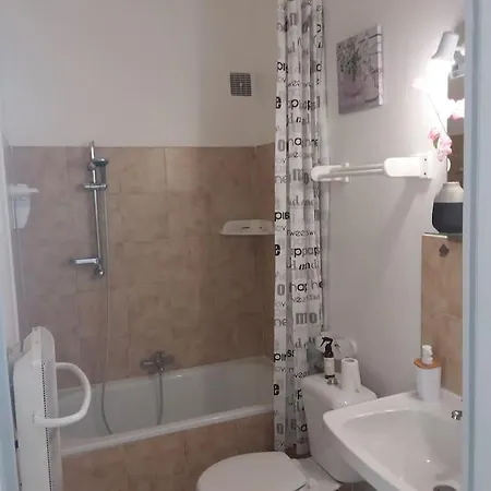 Duplexe De 1 A 4 Privees Dans Maison * Le Teil