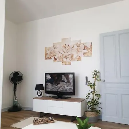 شقة Duplexe De 1 A 4 Privees Dans Maison Le Teil